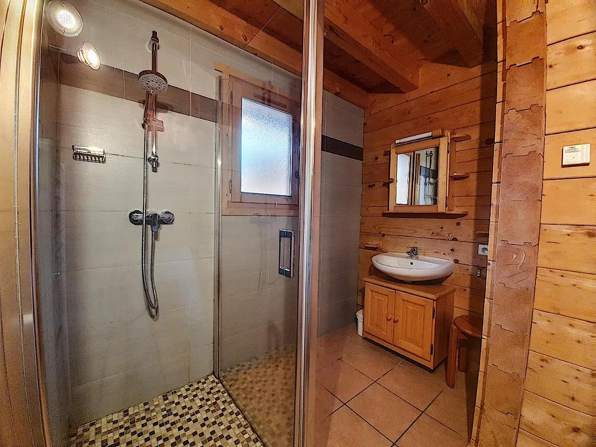 Chalet Chalet-Morzine-6 A 18 Personnes-Sauna -Proche Navette Et Boulangerie-Manupa Clevie