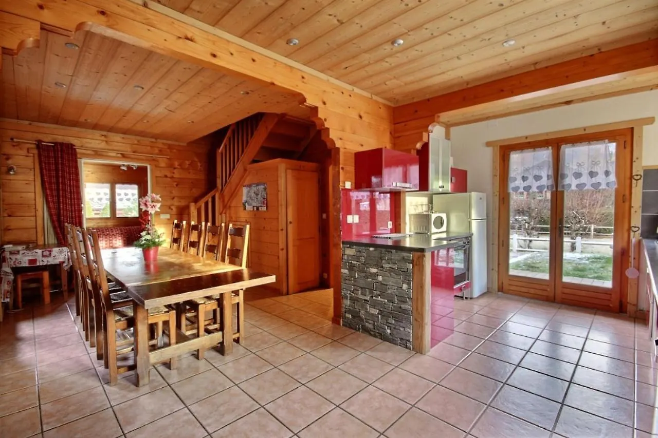 Chalet-Morzine-6 A 18 Personnes-Sauna -Proche Navette Et Boulangerie-Manupa Clevie Chalet
