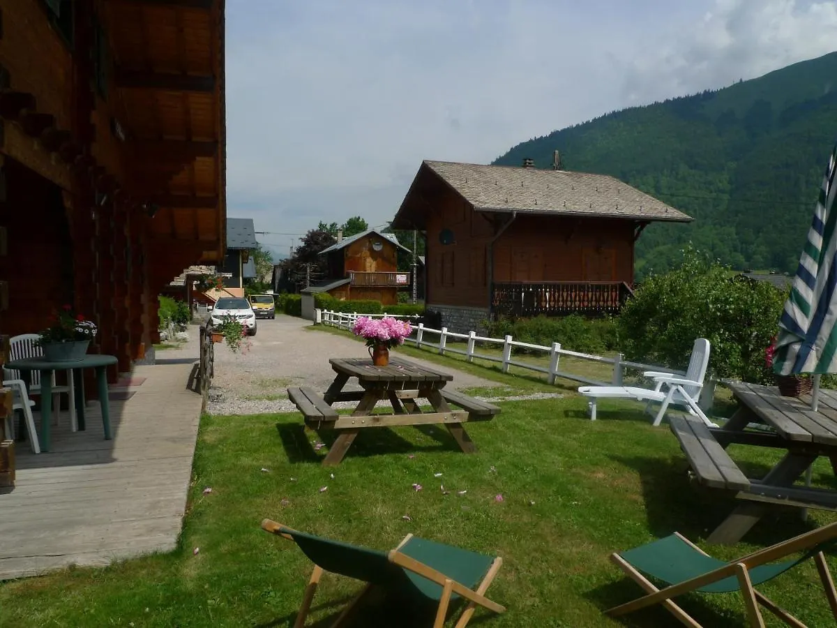 Chalet Chalet-Morzine-6 A 18 Personnes-Sauna -Proche Navette Et Boulangerie-Manupa Clevie France
